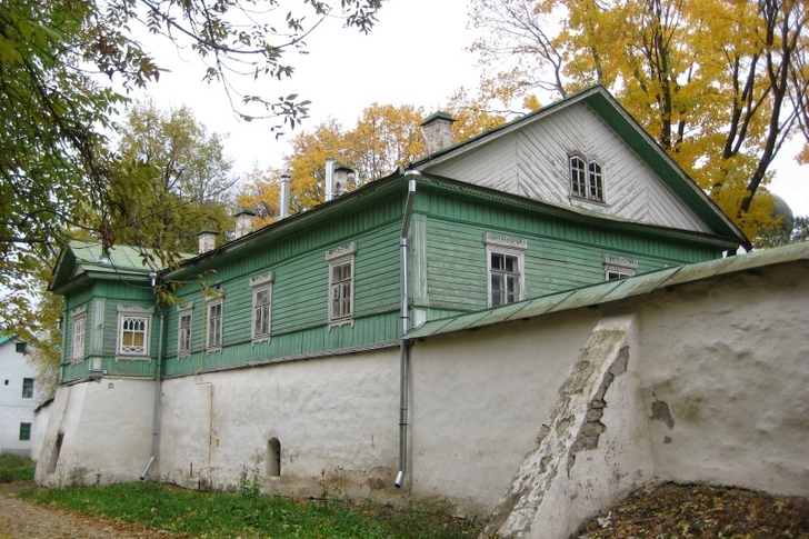 Mirožský klášter