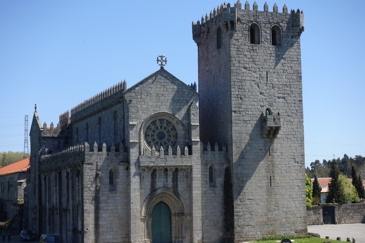 Mosteiro de Leça do Balio