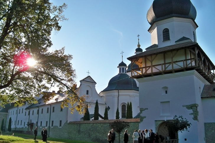 Krekhiv Monastery