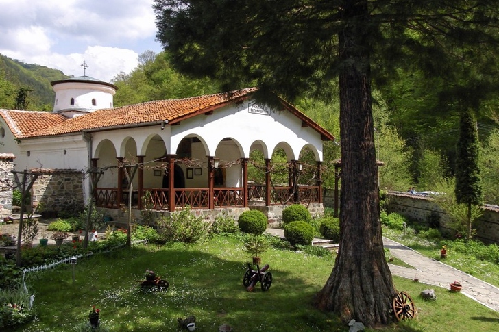 Seven Altars Monastery