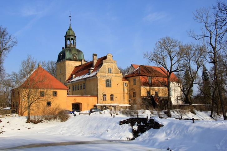 Lielstraupe Castle