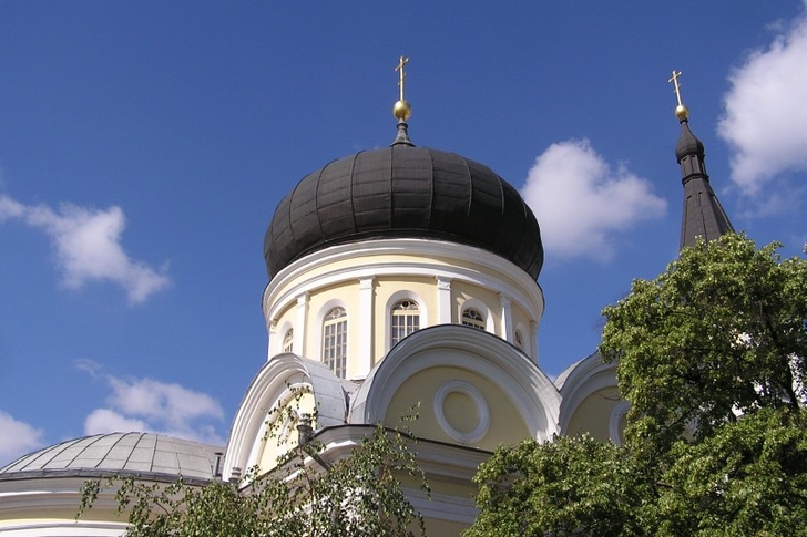 Saints Peter and Paul (Simferopol)