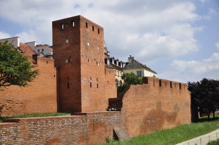 Defensive Walls (Warsaw)