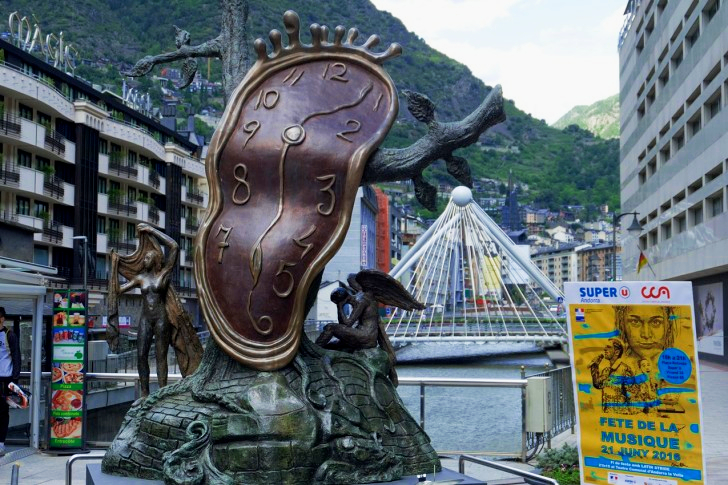 Clock in Andorra