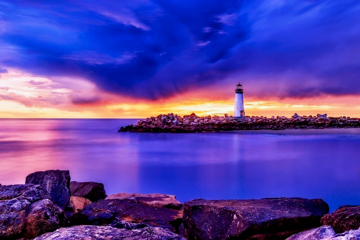 Santa Cruz Lighthouse In California