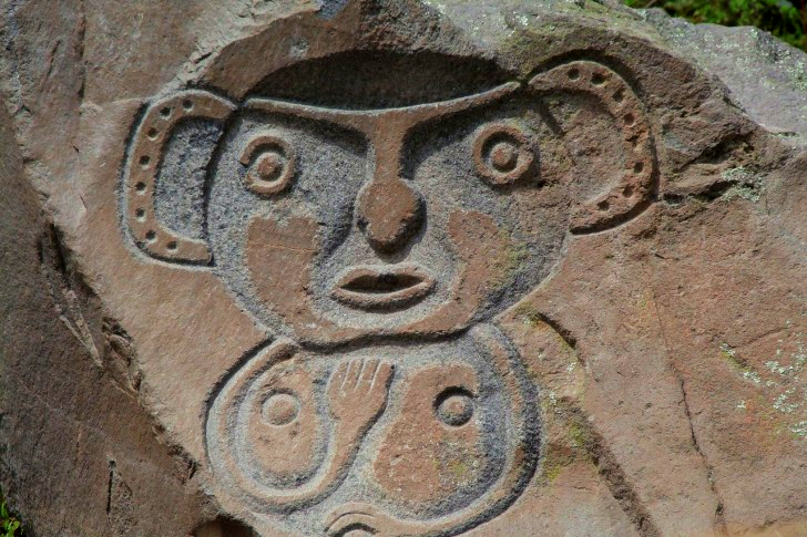 Monolith Guano In Ecuador
