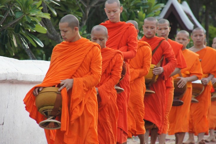 Laos Luang Prabang Almosengang
