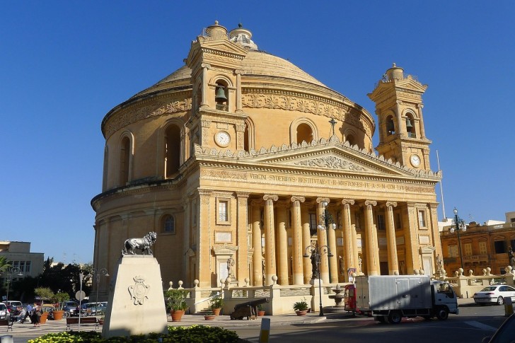 Religión de la Iglesia Dom Dome Malta