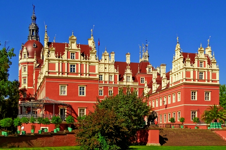 Person Showing Red Mansion