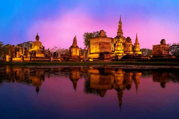 Reflection of Temple