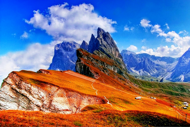 Black and Brown Mountain