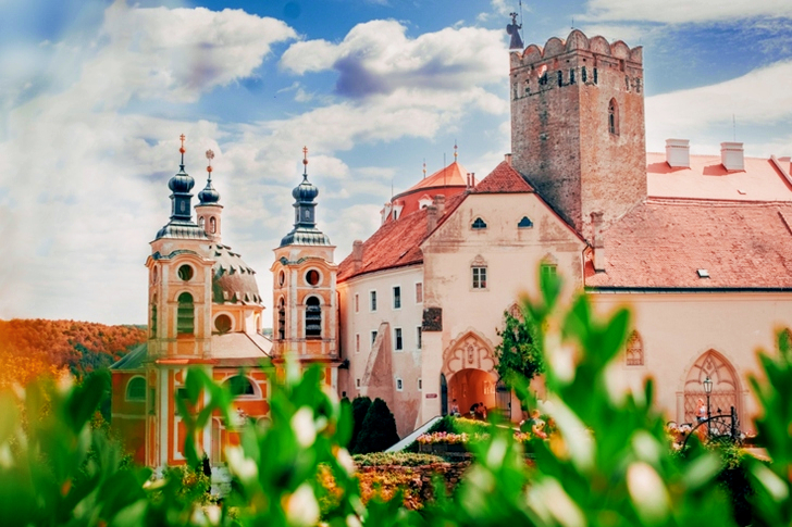 Building Under Blue Sky