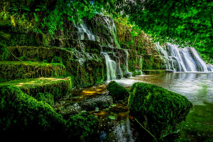 Schilderachtige watervallen